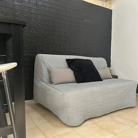 Stazione Centrale - Black Apartment *